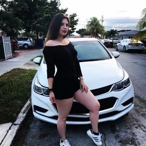 Meet your Posher, Daniela